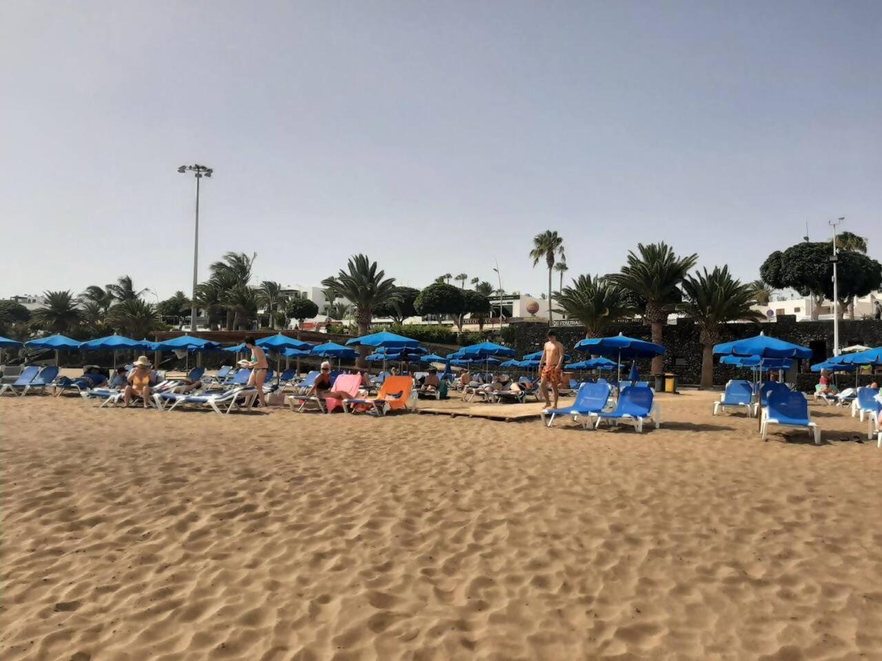 Internacional Tv Un Minuto Avenida Y Playa Apartment ติอาส ภายนอก รูปภาพ