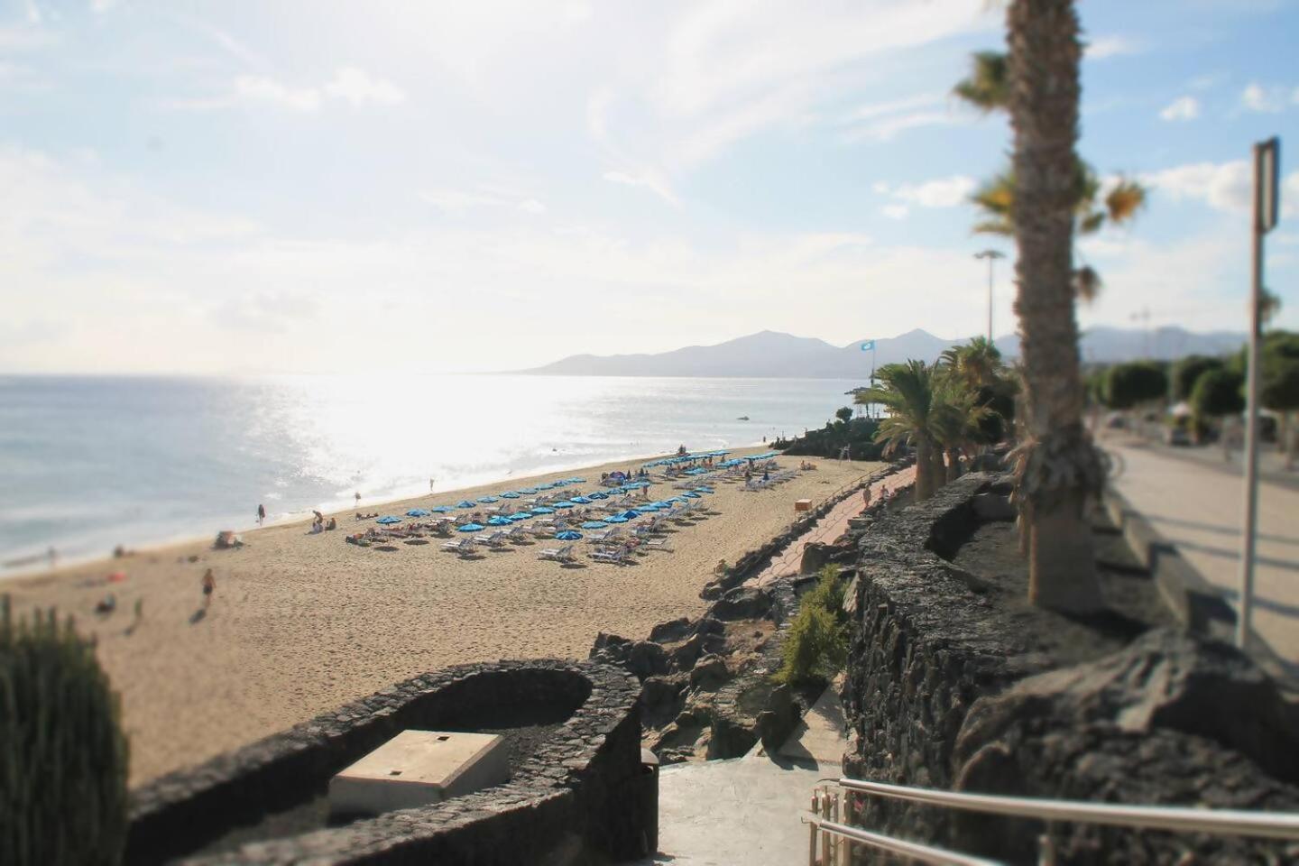 Internacional Tv Un Minuto Avenida Y Playa Apartment ติอาส ภายนอก รูปภาพ